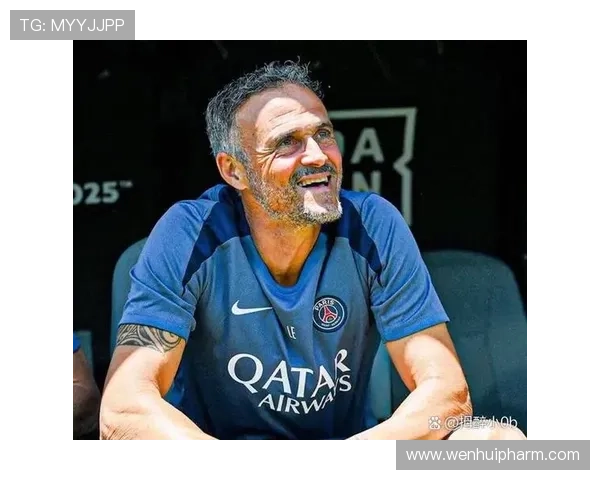 穆尼奥斯回应巴黎转会传闻称为巴萨巴黎皇马曼联效力是梦想